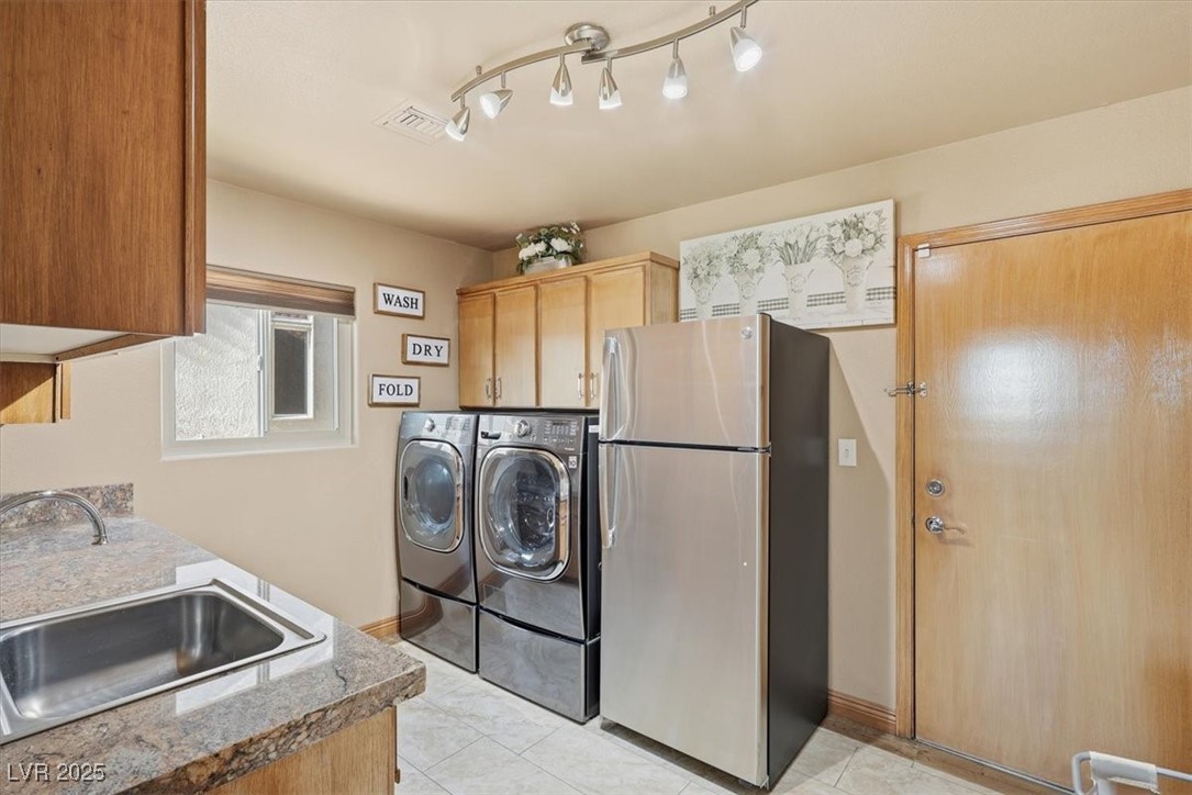 9101 Villa Ridge Drive Las Vegas, NV 89134 - Photo 28 of 39