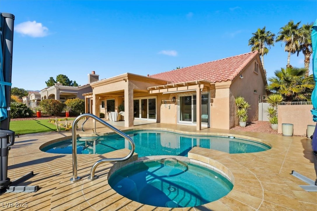 9101 Villa Ridge Drive Las Vegas, NV 89134 - Photo 32 of 39