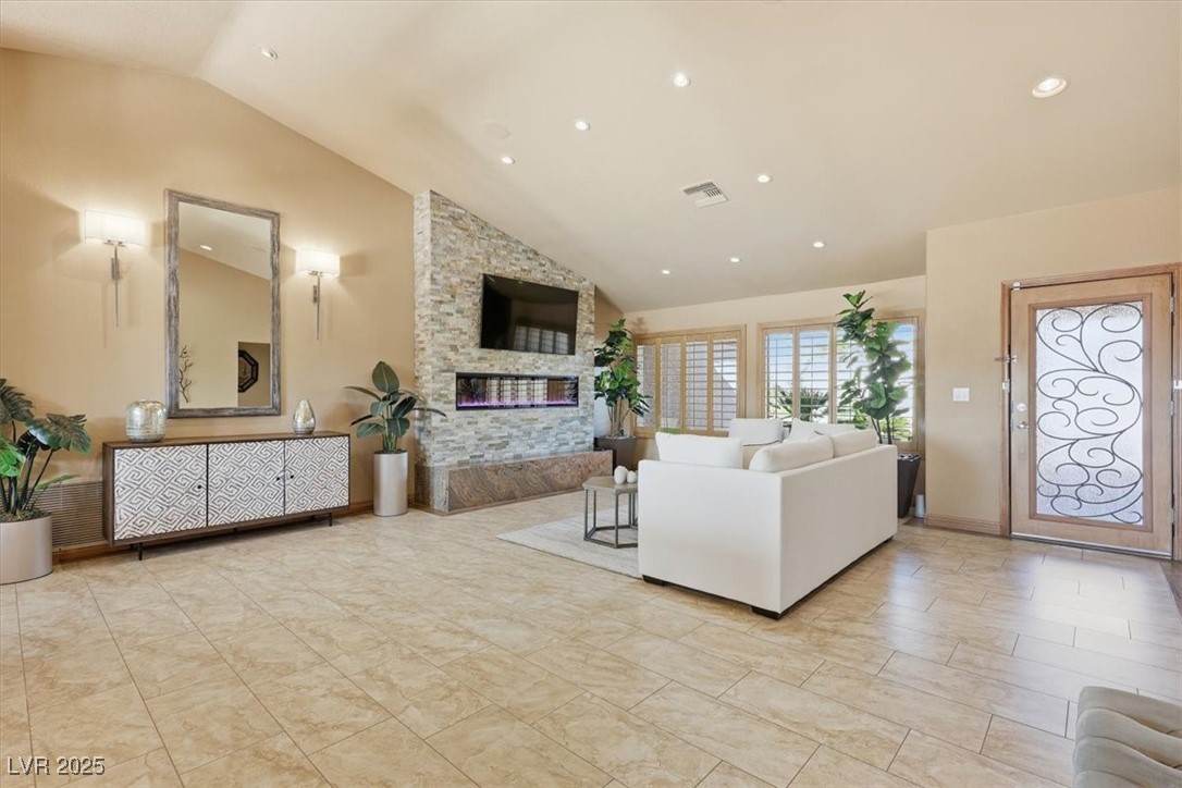 9101 Villa Ridge Drive Las Vegas, NV 89134 - Photo 4 of 39