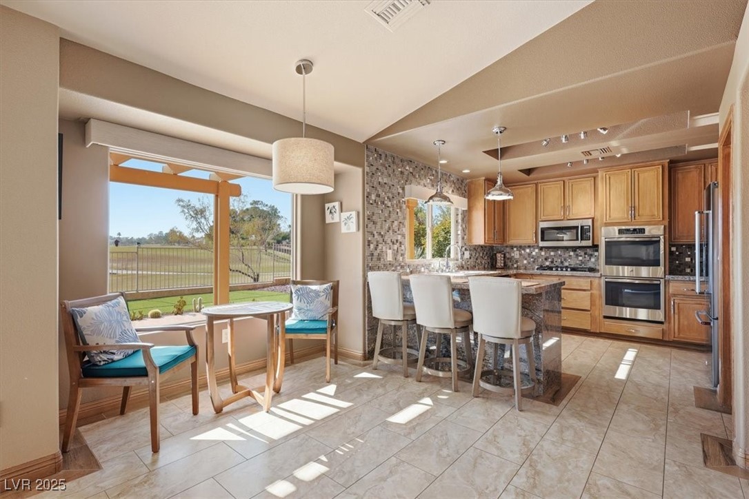 9101 Villa Ridge Drive Las Vegas, NV 89134 - Photo 9 of 39