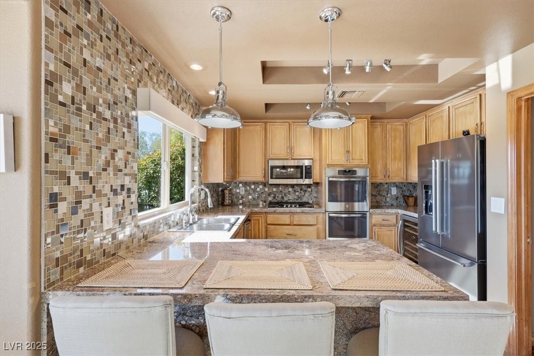 9101 Villa Ridge Drive Las Vegas, NV 89134 - Photo 10 of 39