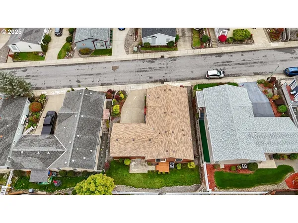 $114,500 | 145 Samantha Way, Canyonville, OR 97417