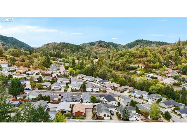 $119,000 | 145 Samantha Way, Canyonville, OR 97417