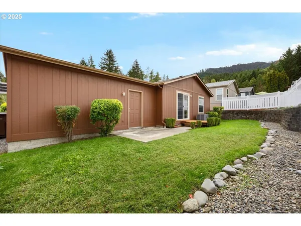 $114,500 | 145 Samantha Way, Canyonville, OR 97417