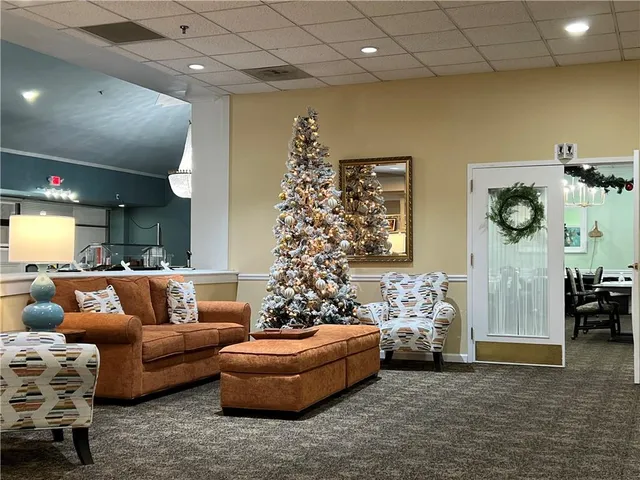 $215,000 | 1800 Clairmont Lake, Unit 711, Decatur, GA 30033