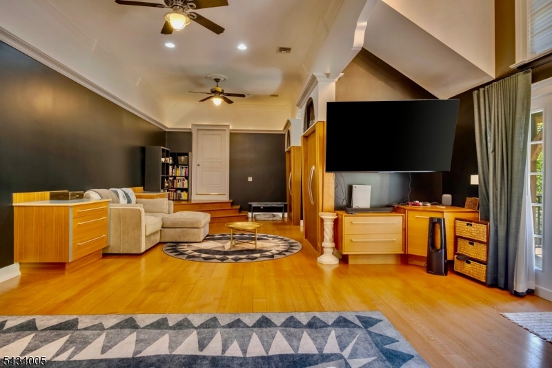 3 Laurel Lane Chester, NJ 07930 - Photo 29 of 50
