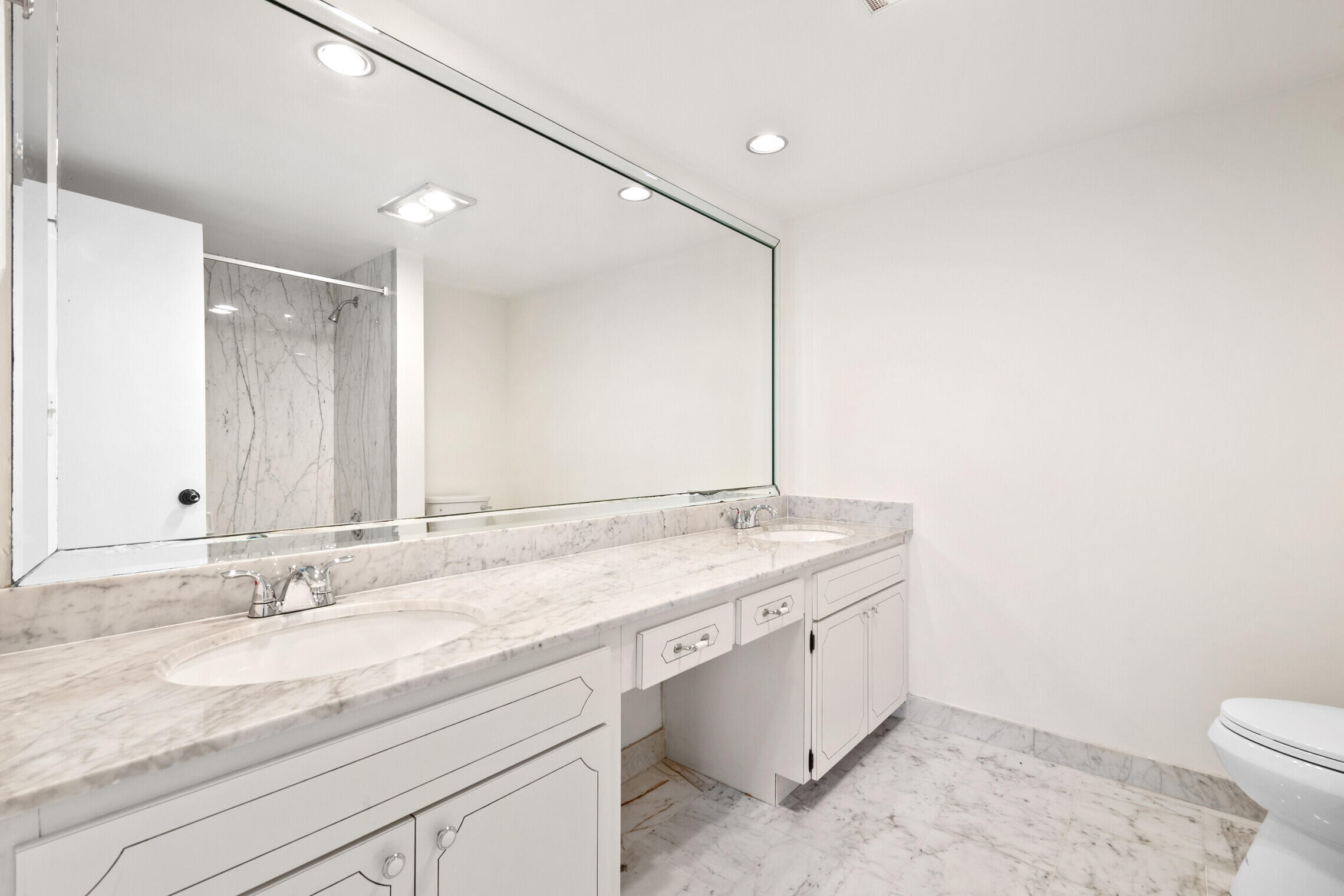 325 South Beach Road, Unit 102 Jupiter, FL 33469 - Photo 13 of 29 12__EKP3529_mls