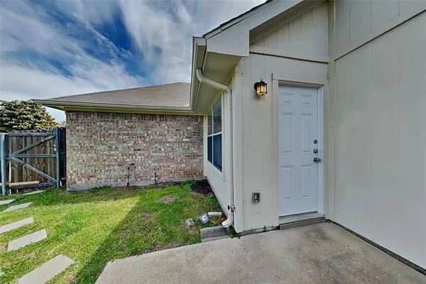 $2,295 | 4206 Buena Vista Lane, McKinney, TX 75070