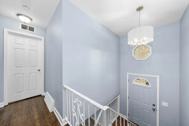 $2,300 | 1331 Highland Avenue, Lockport, IL 60441