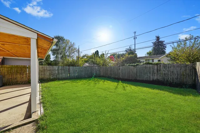 $2,300 | 1331 Highland Avenue, Lockport, IL 60441