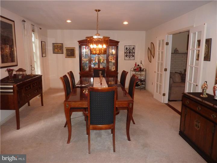 260 Sycamore Mills Road Media, PA 19063 - Photo 2 of 25 Dining Room
