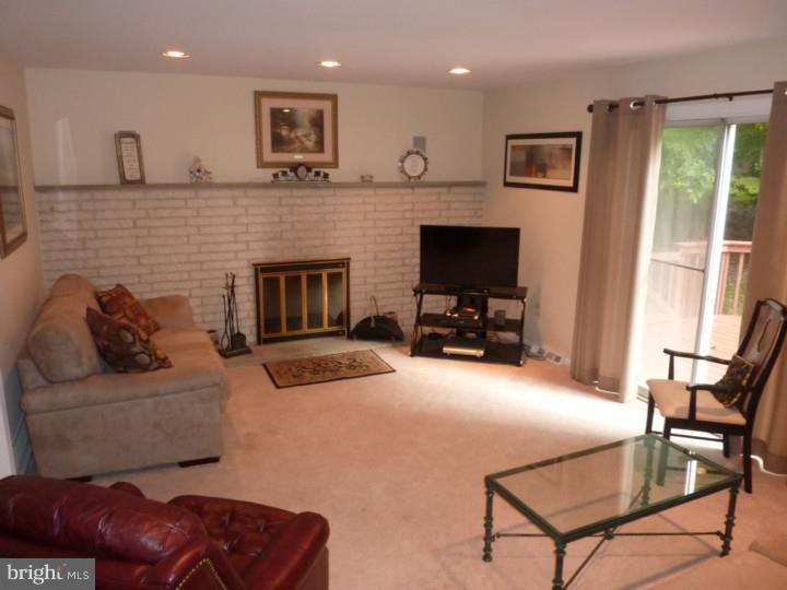 260 Sycamore Mills Road Media, PA 19063 - Photo 5 of 25 Family Room