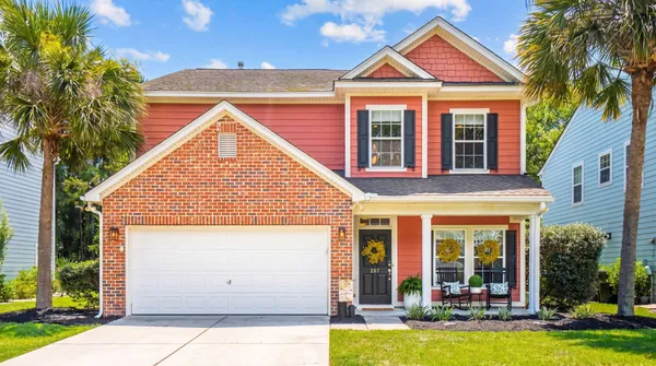 $635,000 | 207 Nelliefield Creek Drive, Wando, SC 29492