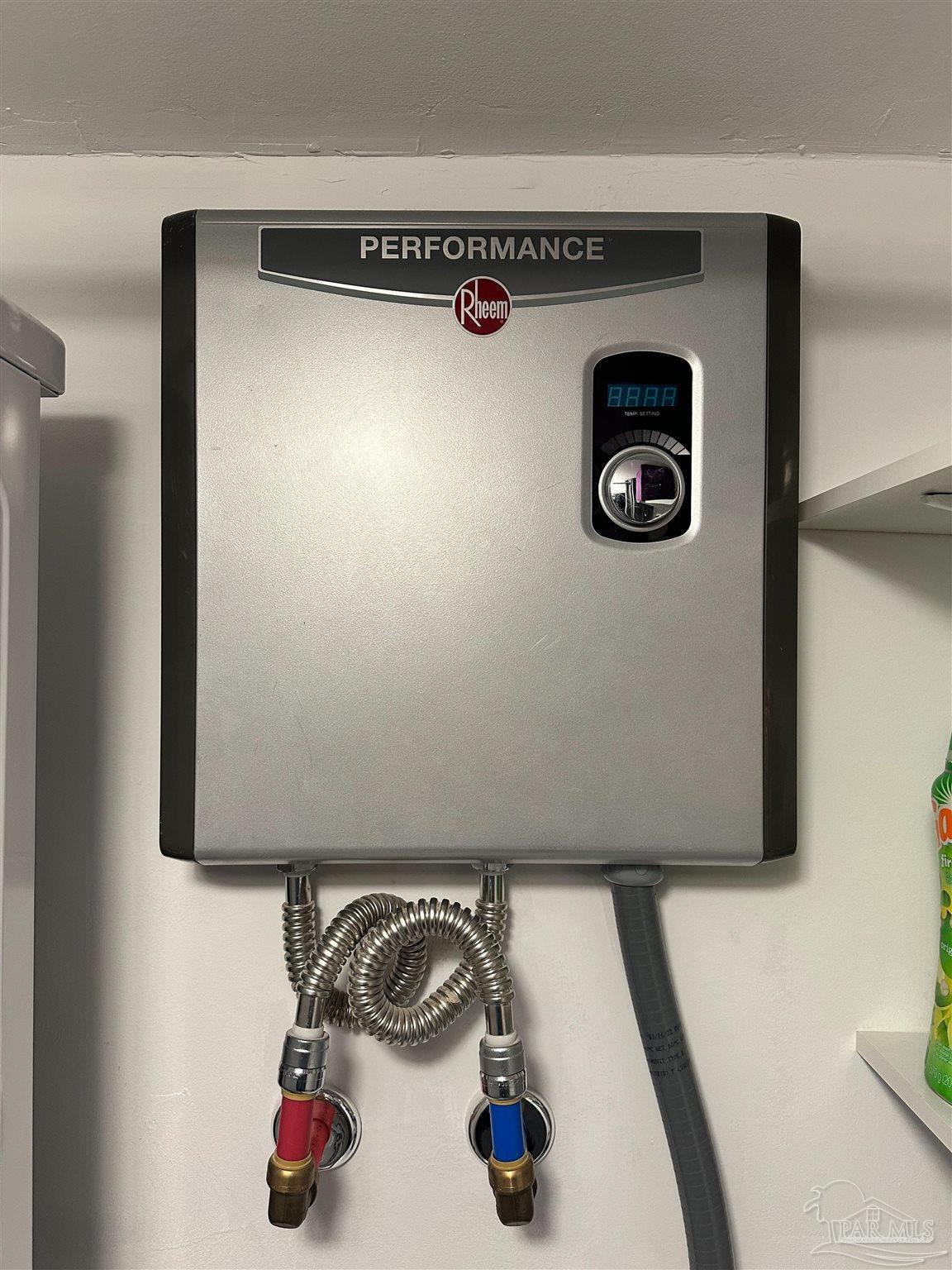 1100 Fort Pickens Road, Unit A13 Pensacola Beach, FL 32561 - Photo 11 of 63 a close view of sink