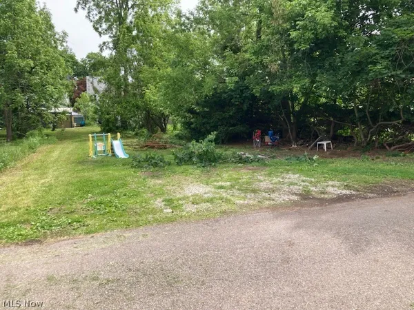 316 Snyder Place Southwest, Massillon, OH 44647