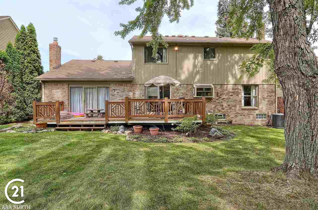 818 Timberline Drive Rochester, MI 48309 - Photo 30 of 30 Rear