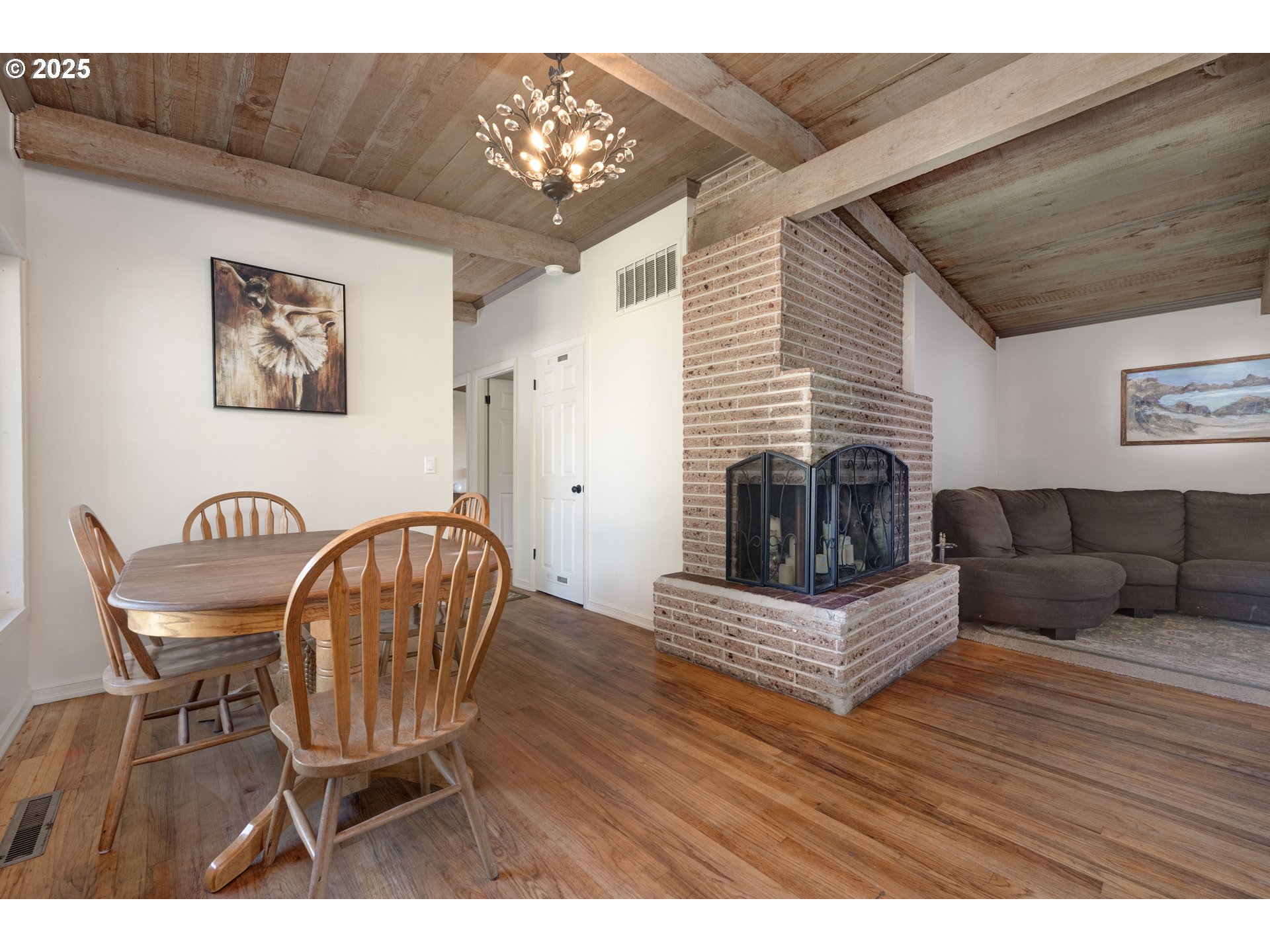 5370 Southwest Washington Avenue Beaverton, OR 97005 - Photo 6 of 25 Gallery Image 6