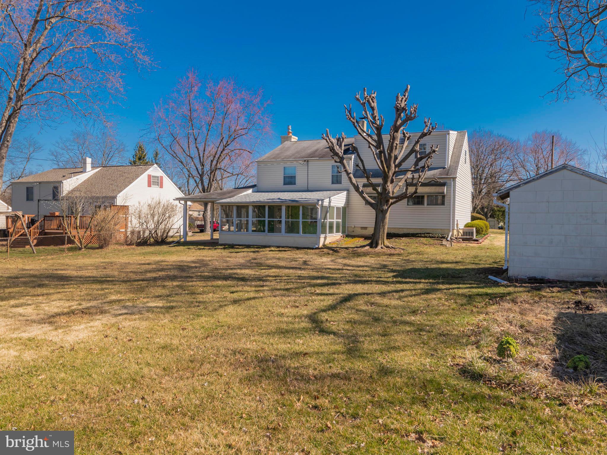 1038 Pross Road Lansdale, PA 19446 - Photo 3 of 22 Gallery Image 3