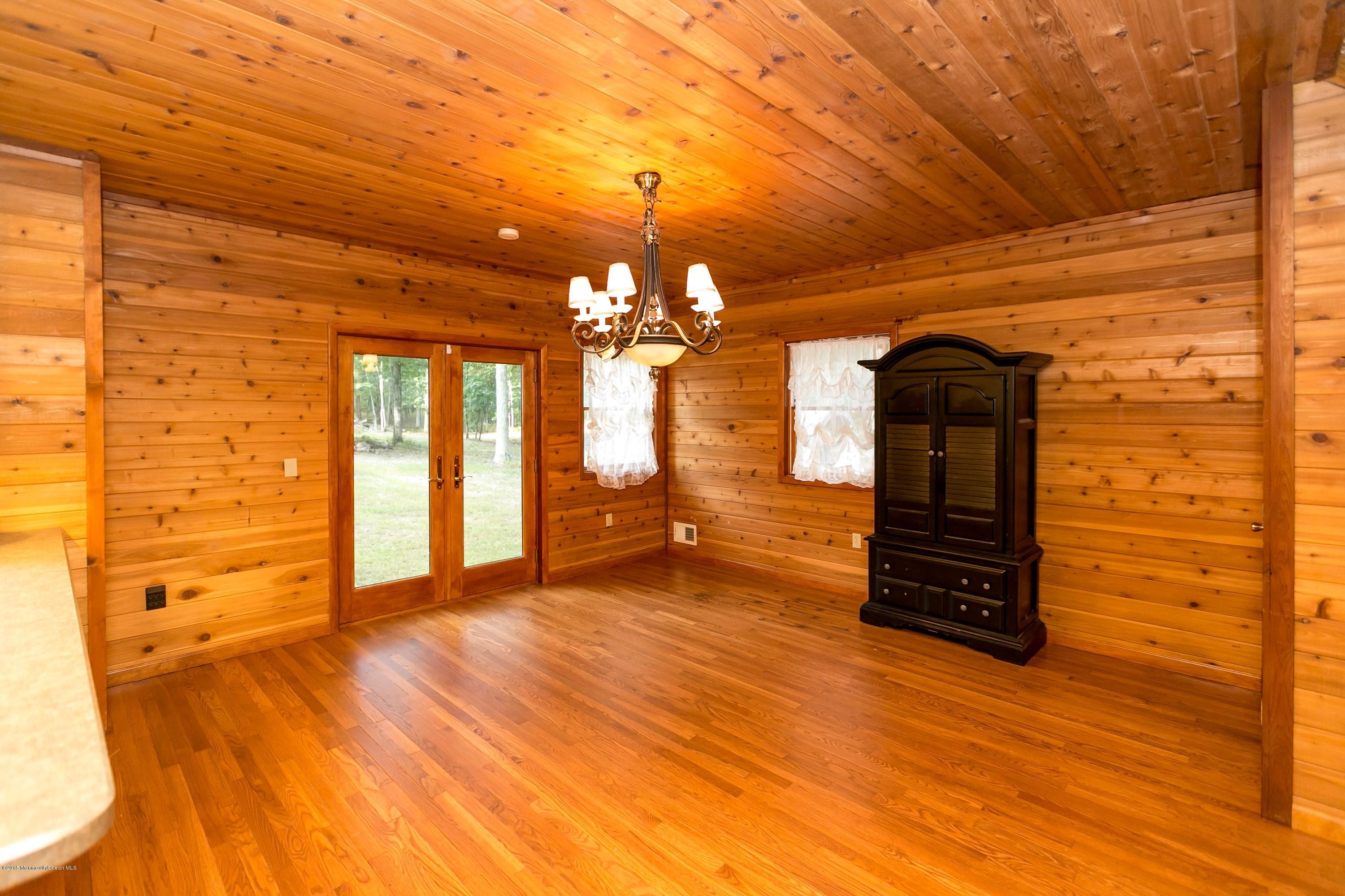 757 Green Valley Road Jackson, NJ 08527 - Photo 6 of 25 Dining Room