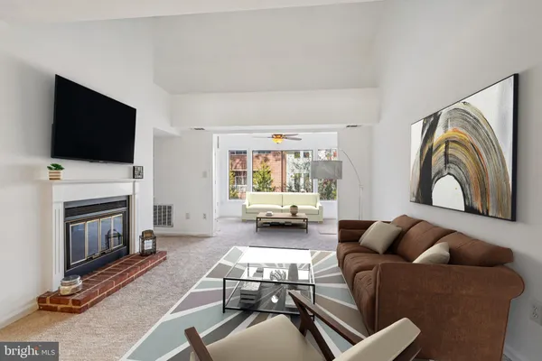 $370,000 | 2203 Hunter's Run Drive, Reston, VA 20191