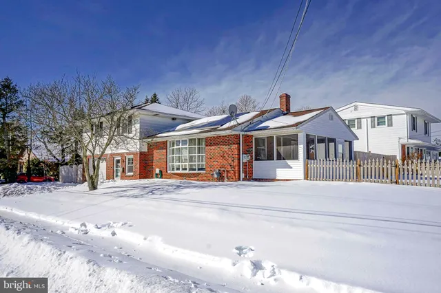 $340,000 | 101 Giammarino Avenue, Gibbstown, NJ 08027