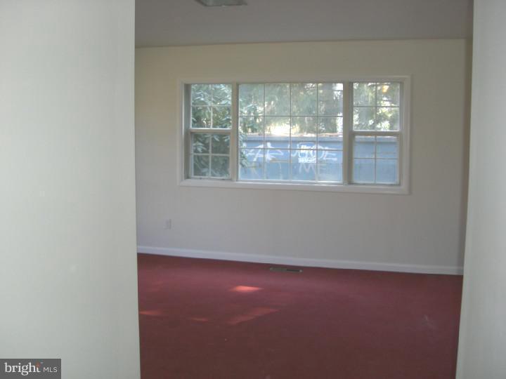 1211 Ardway Road Blue Bell, PA 19422 - Photo 8 of 19 Family Room