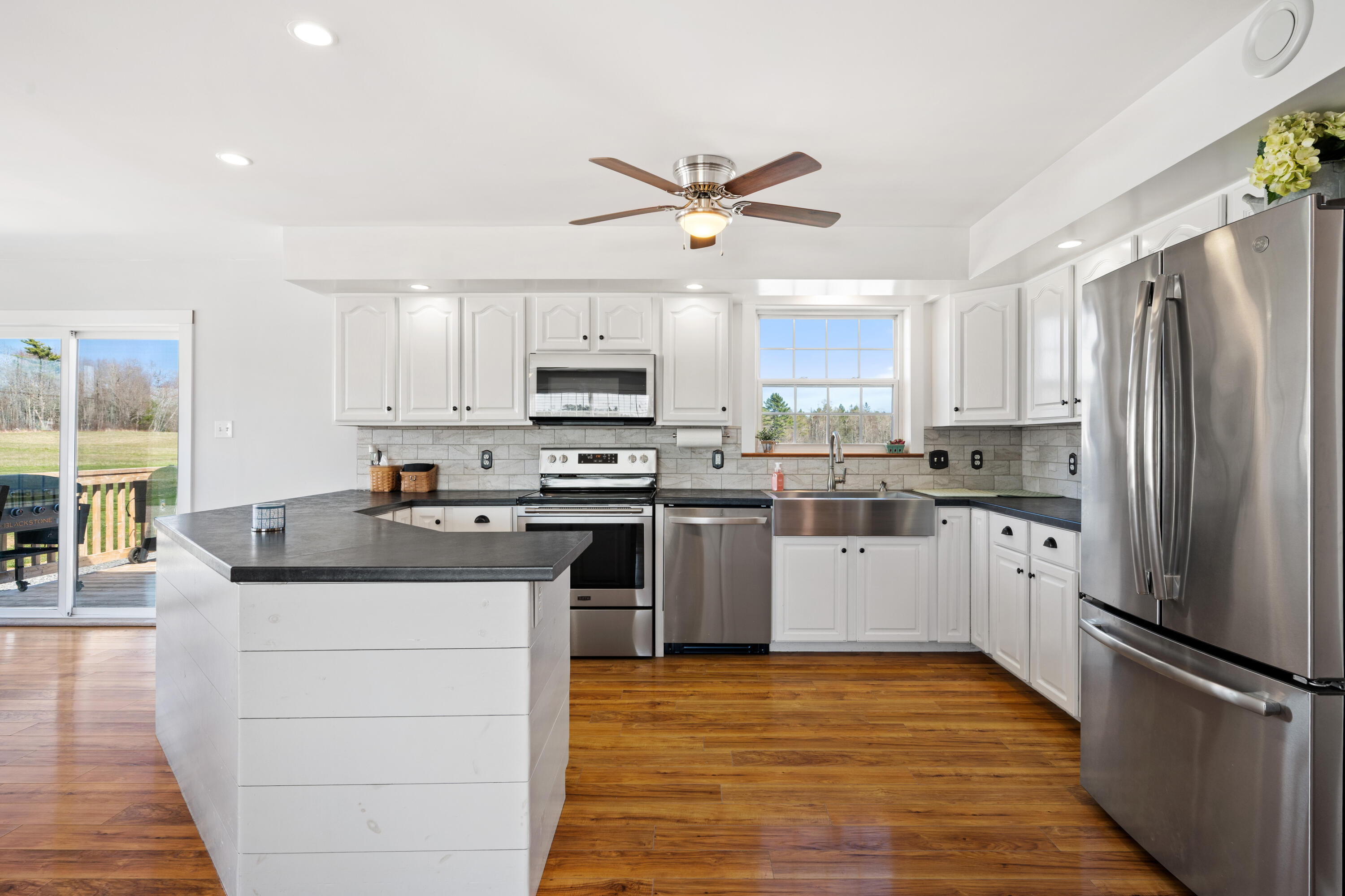 251 Coles Corner Road Winterport, ME 04496 - Photo 12 of 57 17-Kitchen