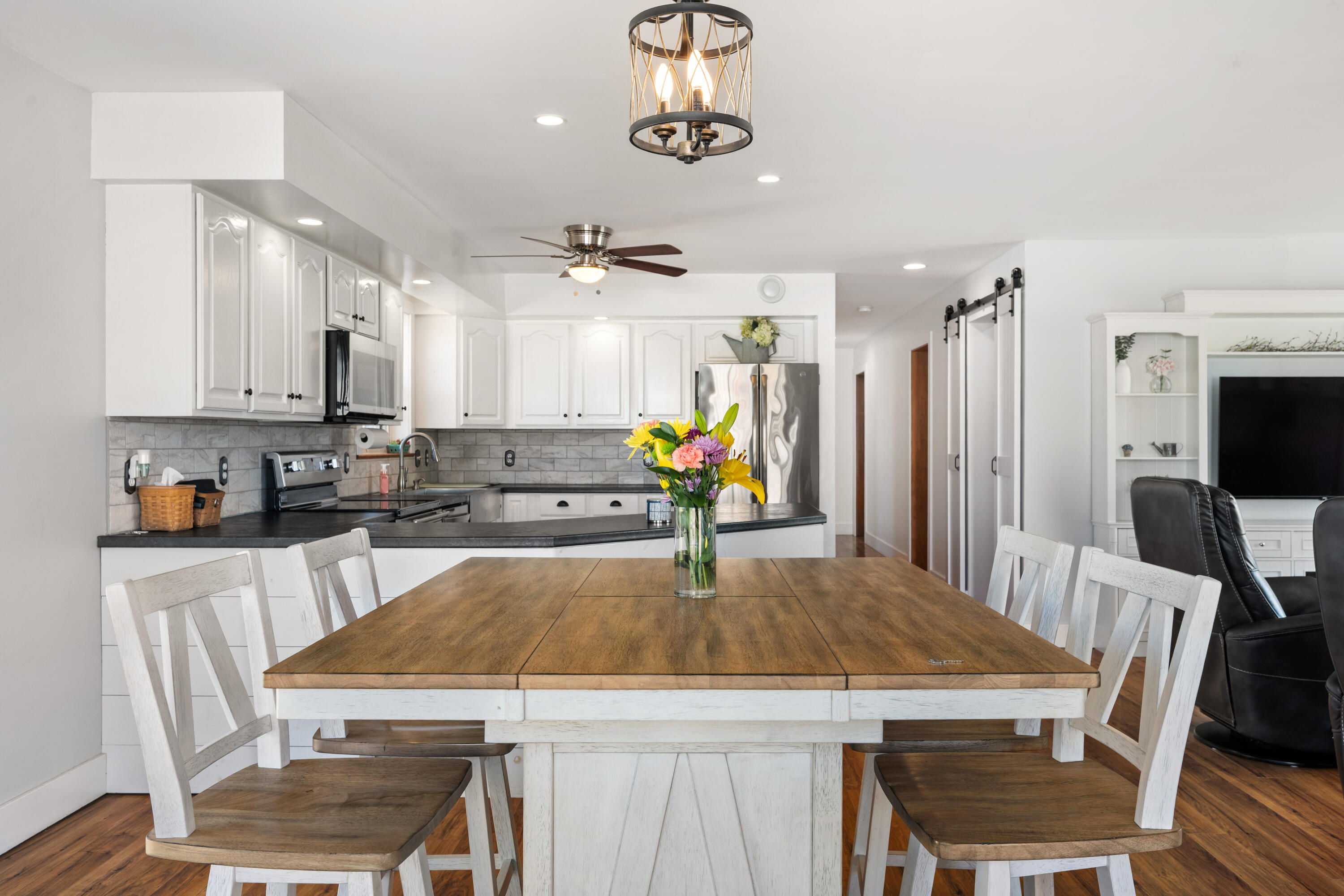 251 Coles Corner Road Winterport, ME 04496 - Photo 7 of 57 12-Dining