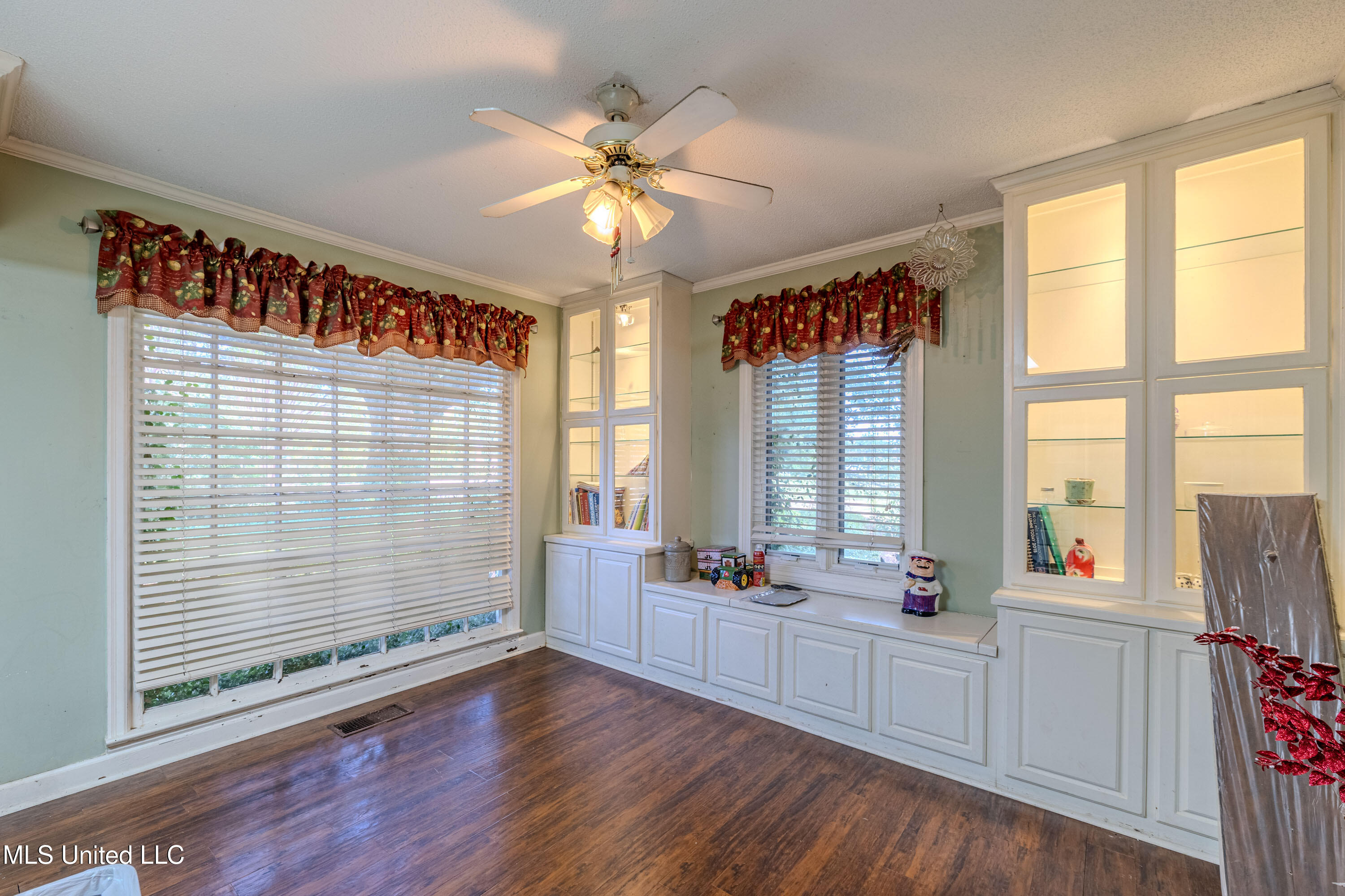 1411 Memorial Drive Boyle, MS 38730 - Photo 11 of 54 memorial drive-56