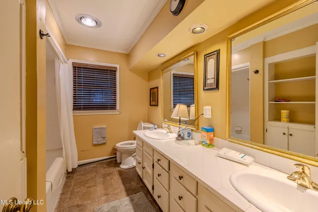 $389,900 | 1411 Memorial Drive, Boyle, MS 38730