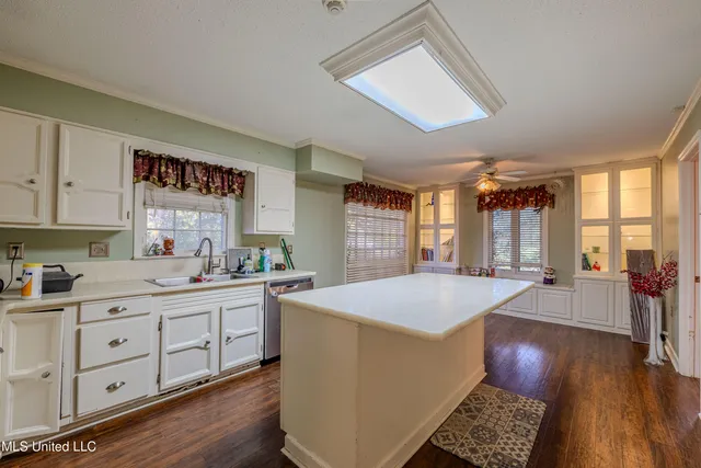 $389,900 | 1411 Memorial Drive, Boyle, MS 38730