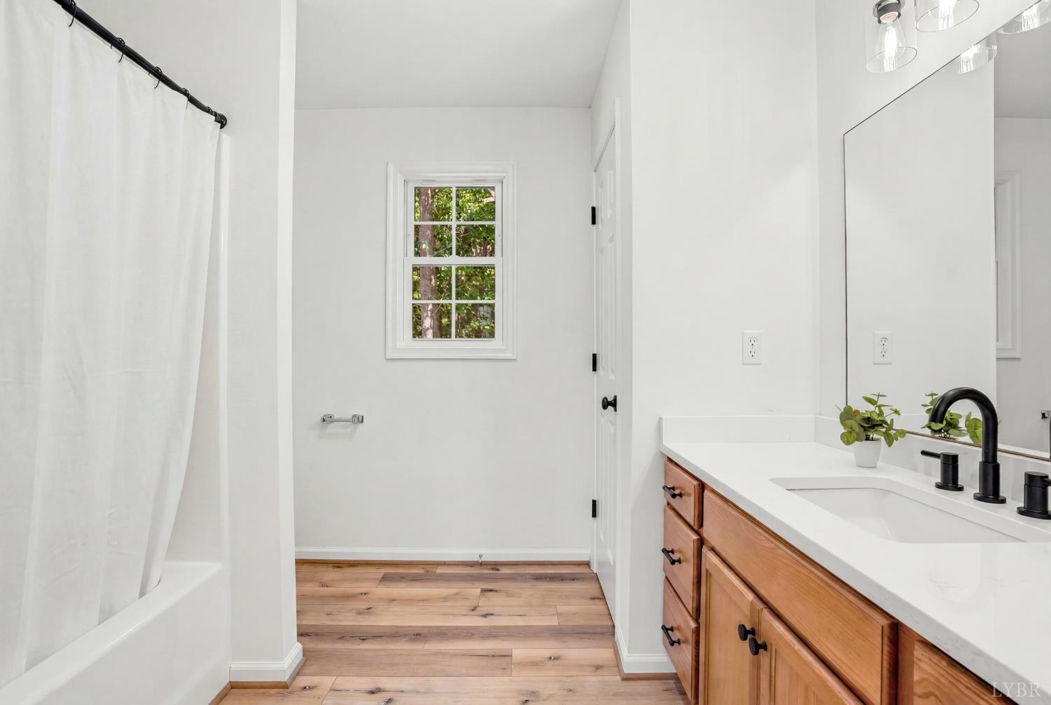 4028 Pumping Station Road Appomattox, VA 24522 - Photo 23 of 44