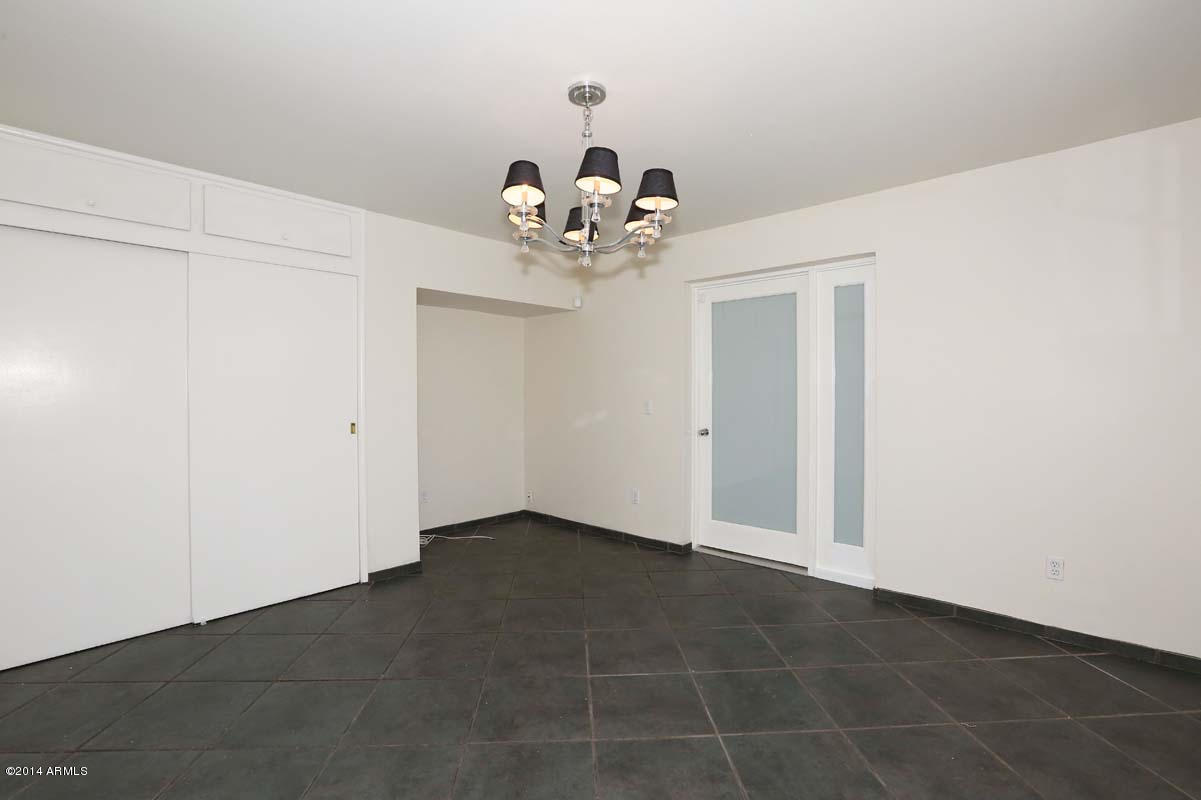 443 West Cheery Lynn Road Phoenix, AZ 85013 - Photo 11 of 20 Master Bedroom2