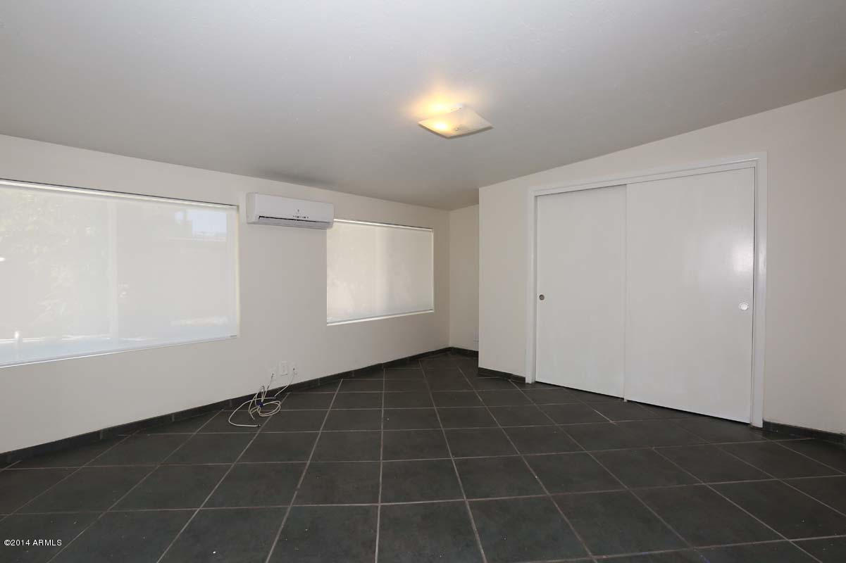 443 West Cheery Lynn Road Phoenix, AZ 85013 - Photo 13 of 20 Office