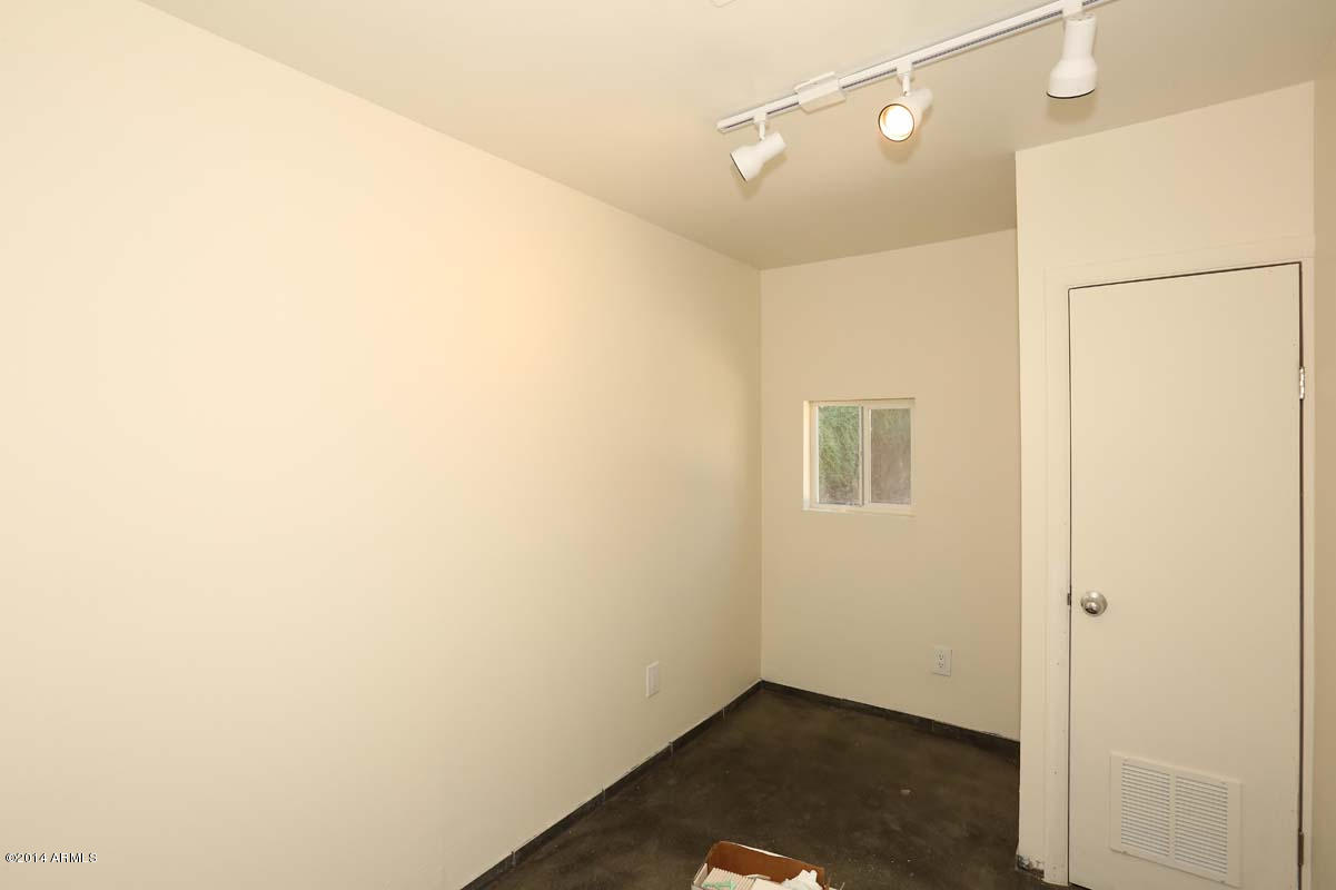 443 West Cheery Lynn Road Phoenix, AZ 85013 - Photo 18 of 20 Storage Room