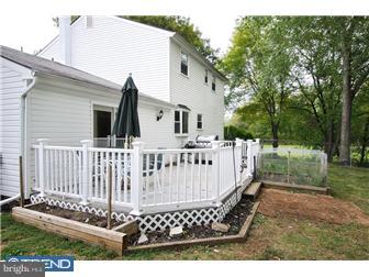 150 Conrow Road Delran, NJ 08075 - Photo 5 of 17 Deck
