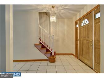 150 Conrow Road Delran, NJ 08075 - Photo 8 of 17 Foyer
