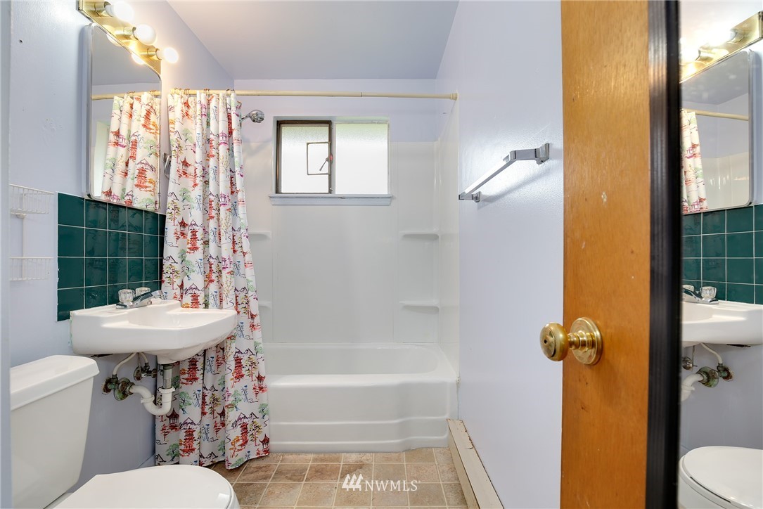 7727 Tyee Road Everett, WA 98203 - Photo 14 of 24