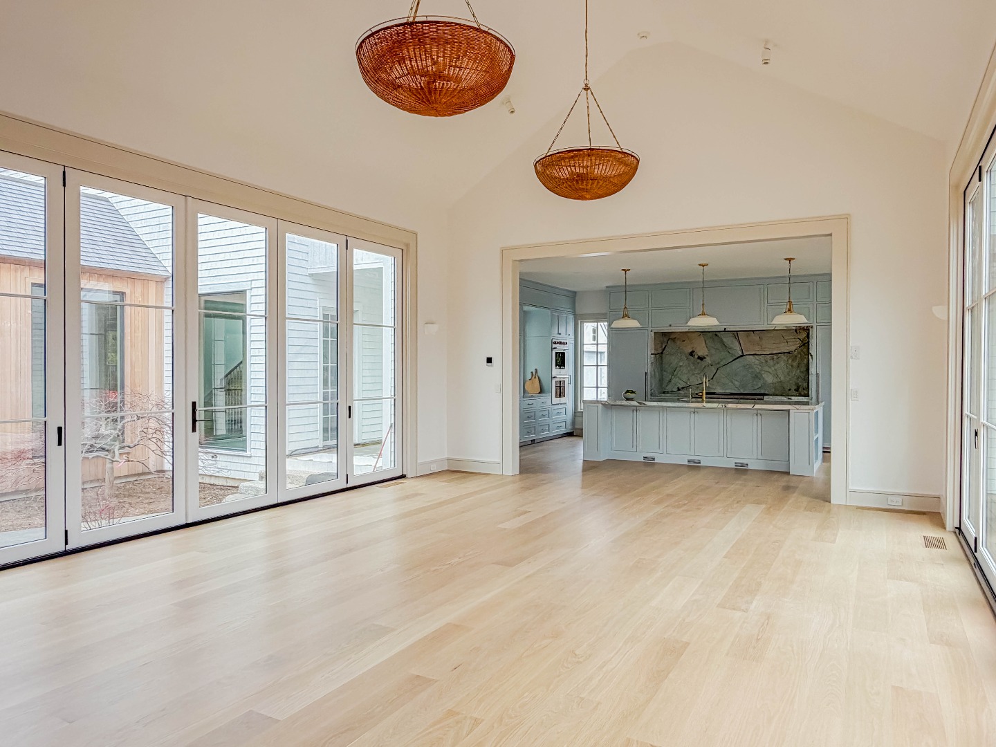 2 Lexington Avenue Edgartown, MA 02539 - Photo 13 of 41 an empty room with fan and windows