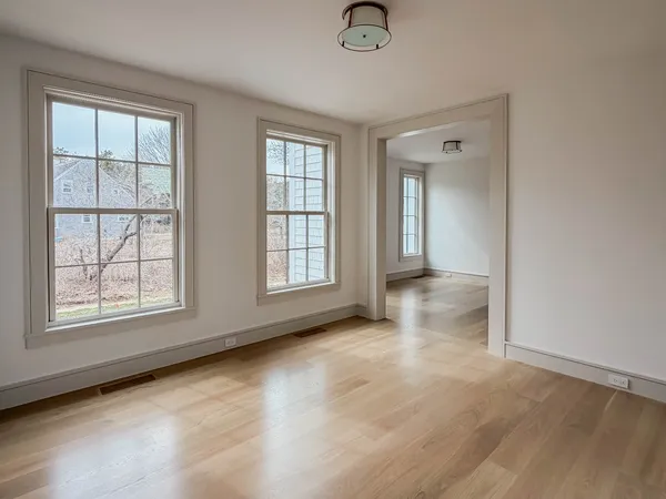 $7,950,000 | 2 Lexington Avenue, Edgartown, MA 02539