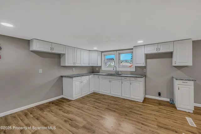 $1,750 | 664 Laurel Drive, Unit REAR, Tobyhanna, PA 18466