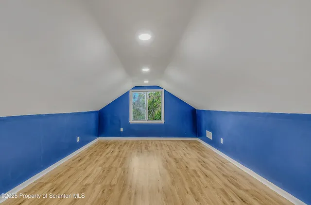 $1,750 | 664 Laurel Drive, Unit REAR, Tobyhanna, PA 18466