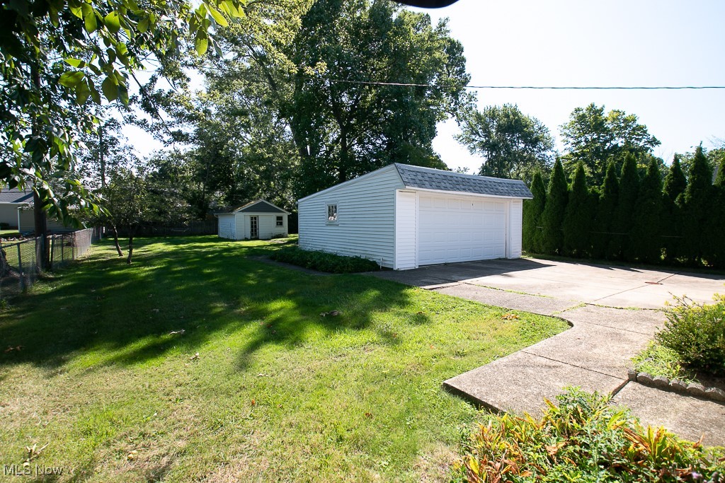 1147 Belrose Road Cleveland, OH 44124 - Photo 25 of 27 Gallery Image 25