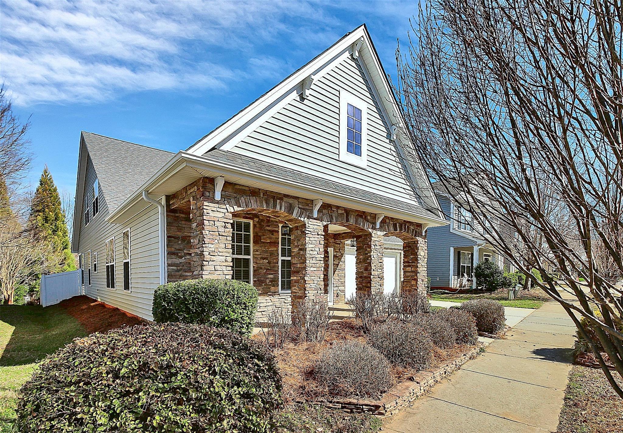 17208 Hampton Trace Road Huntersville, NC 28078 - Photo 3 of 40 Gallery Image 3