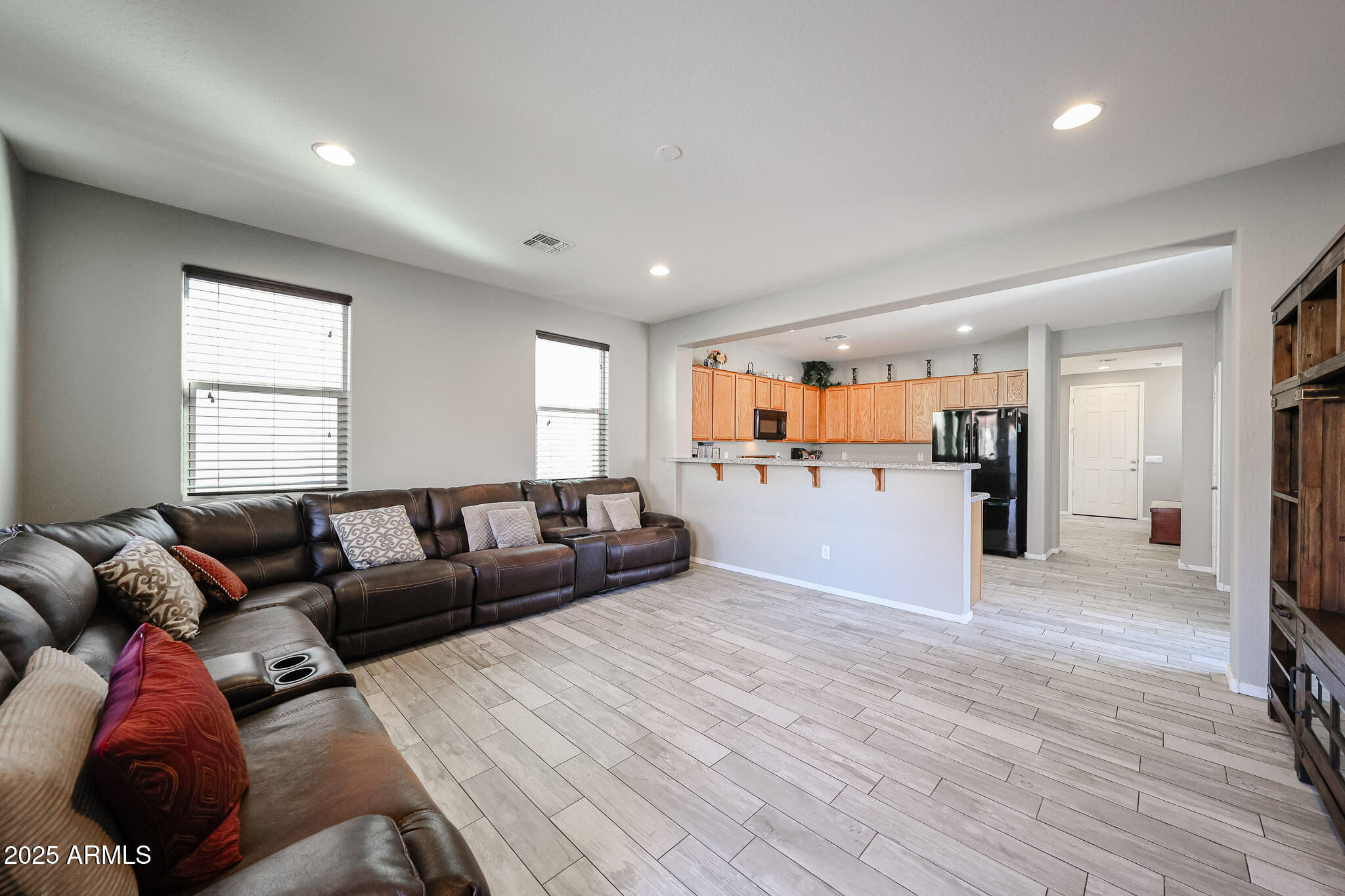 3312 West Florimond Road Phoenix, AZ 85086 - Photo 19 of 69 Open main Living Rm