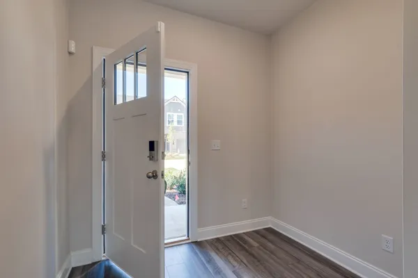 $290,000 | 364 Coleman Court, Columbia, TN 38401