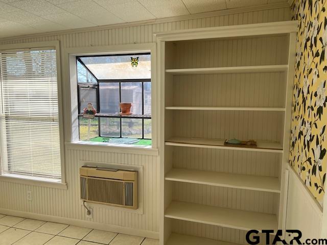 216 Arch Davis Road Pittsburg, TX 75686 - Photo 9 of 20 a view of washer and dryer