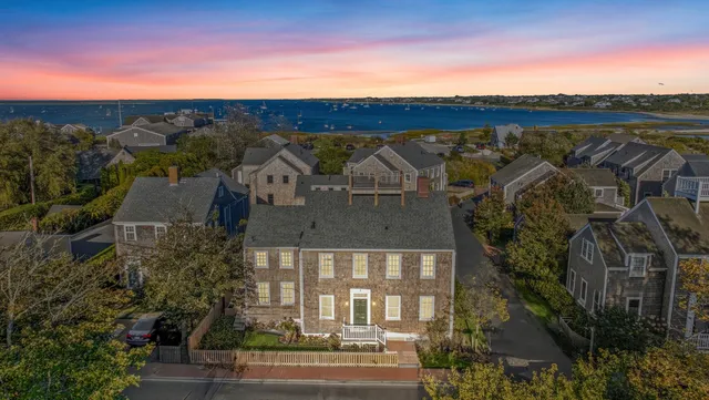 $5,795,000 | 2 Mariner Way, Nantucket, MA 02554