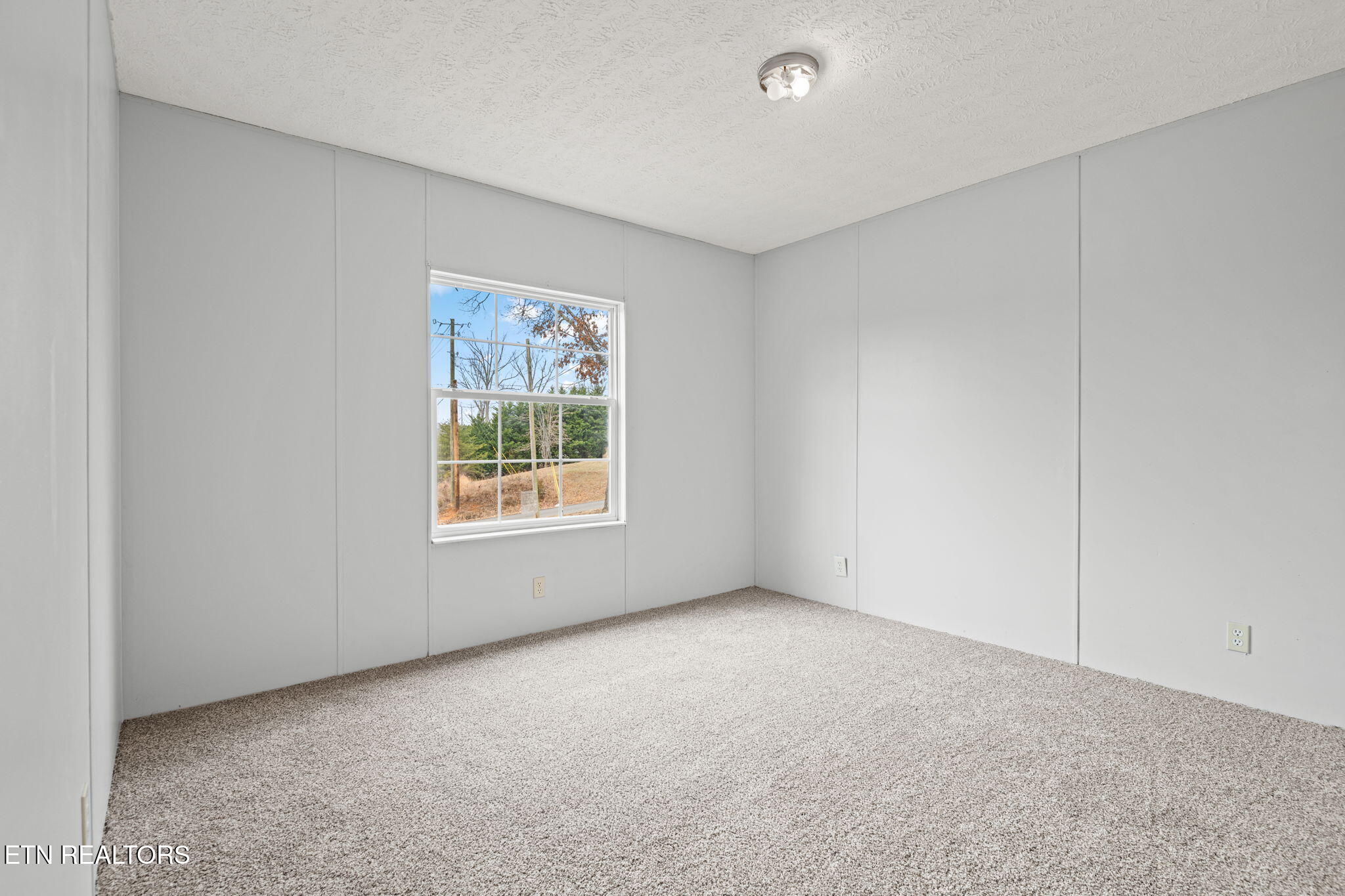 131 Moosetrail Lane Powell, TN 37849 - Photo 24 of 25 27-web-or-mls-131 Moosetrail-7225