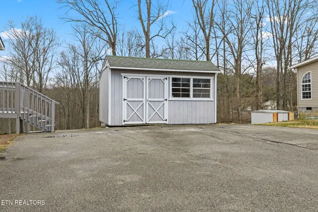 $249,900 | 131 Moosetrail Lane, Powell, TN 37849